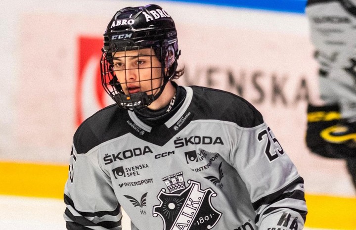 Dvorský najmladším strelcom v histórii švédskej ligy